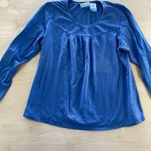 Announcements Maternity Blouse size XL (B)